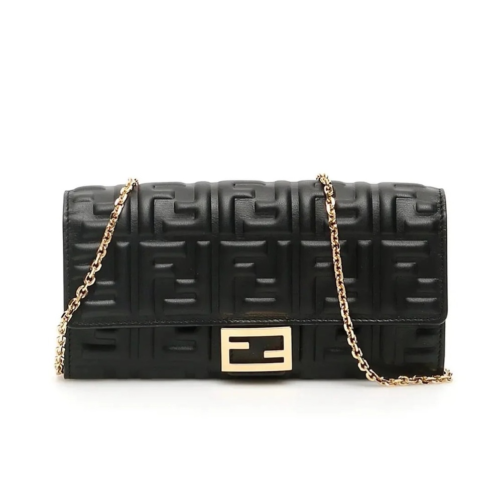 ‼️ONE LEFT! New Fendi FF Embossed Baguette Wallet on Chain